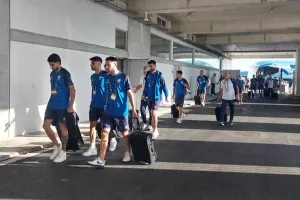 Άφιξη διεθνών στην ΑΡΕΝΑ (ΒΙΝΤΕΟ/Φώτος kerkida)