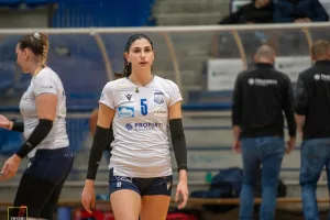 Απόλλων/Συνεχίζει για 6η σεζόν η Λάμπρου 