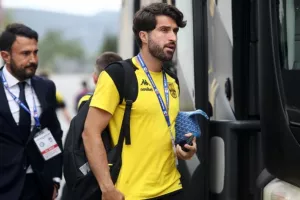 Θέλει τον Ανσαριφάρντ μετά τον Χριστοδουλόπουλο