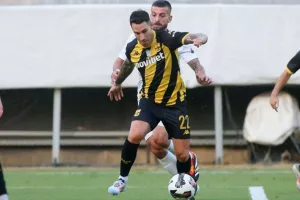 Με Μάγιο και Χουάνκαρ η αποστολή του Άρη για Ολυμπιακό