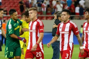 Κοστίνια: «Η ισοπαλία με τον Παναιτωλικό να γίνει παράδειγμα προς αποφυγή»