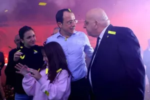 Έντονος ΠτΔ κατά Κούμα/"Η ηγεσία της ΚΟΠ και ο πρόεδρός της να μην κρύβονται..."