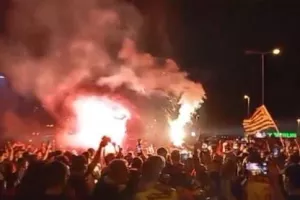 (ΦΩΤΟΣ) Τρέλα και αποθέωση για Μαρσιάλ!