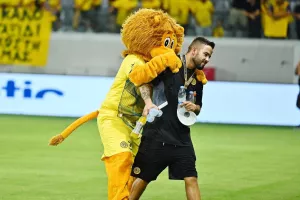 NEW entry και πειράγματα!