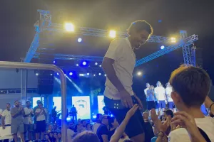 Παρουσιάστηκε και αποθεώθηκε η ομάδα της Πάφος FC! (Φώτος Kerkida)