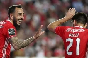 Pizzi σερβίρει, Μήτρογλου σκοράρει 