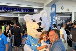 Πόζες... με Απολλώνιο
