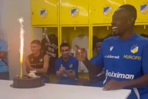 Έσβησε τούρτα ο Αμπάνια και... έδωσε το μήνυμα!