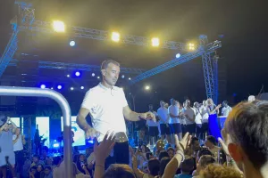 Παρουσιάστηκε και αποθεώθηκε η ομάδα της Πάφος FC! (Φώτος Kerkida)