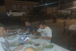 Δείπνο με πρωτοβουλία του προέδρου σε προπονητικό τιμ και ομάδα (φώτο)
