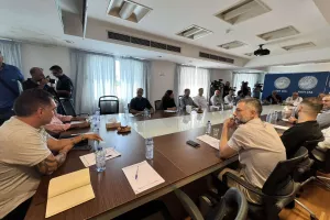 (UPD/Φώτος kerkida) Ολοκληρώθηκε η σύσκεψη 