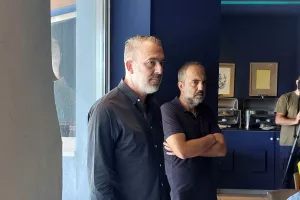 Παρών ο πρόεδρος!