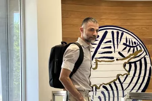 Φορτωμένος ο Αντρέας!