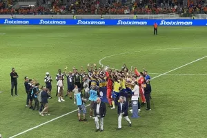 Η απονομή του Σούπερ Καπ στο ΑΠΟΕΛ! (Βίντεο kerkida/φώτος)