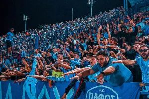 "Όλοι μπλε την Κυριακή"