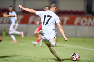 Νέα Σαλαμίνα - Απόλλων: Ερυθρόλευκη (φιλική) τριάρα (Φώτος)
