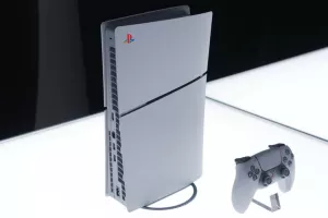 Πάρτε μια καλύτερη γεύση από τα επετειακά PlayStation 5 και PlayStation 5 Pro!