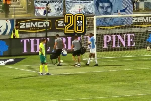 Αναγκαστική αλλαγή ο Ζάιρο