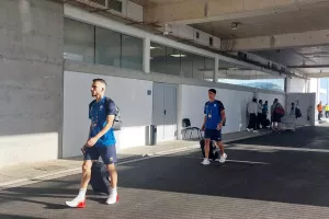Άφιξη διεθνών στην ΑΡΕΝΑ (ΒΙΝΤΕΟ/Φώτος kerkida)