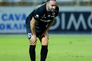 Εθνικός-Ανόρθωση (2-2): Φλέρταρε… με μεγάλη ανατροπή η "Κυρία" (φώτος)