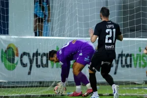 Εθνικός-Ανόρθωση (2-2): Φλέρταρε… με μεγάλη ανατροπή η "Κυρία" (φώτος)