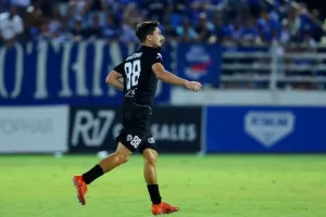 Εθνικός-Ανόρθωση (2-2): Φλέρταρε… με μεγάλη ανατροπή η "Κυρία" (φώτος)