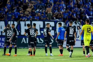Εθνικός-Ανόρθωση (2-2): Φλέρταρε… με μεγάλη ανατροπή η "Κυρία" (φώτος)