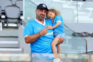 (Φώτος) Ο κόσμος στη Λεμεσό
