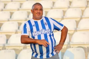 (Φώτος) Ο κόσμος στο Ανόρθωση-Ομόνοια