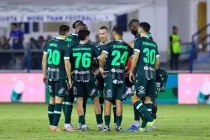 Ανόρθωση-Ομόνοια: ''Γαλανόλευκο" το ντέρμπι με Ράφα Λόπες (φώτος)