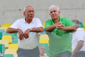 Φωτορεπορτάζ από τις εξέδρες στο "ΑΕΚ Αρένα"