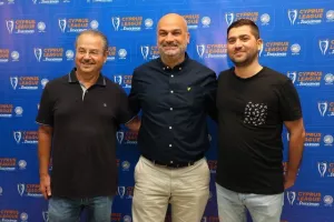 Η ΚΟΠ παρουσίασε την Stoiximan "Σηματοδοτεί μια νέα εποχή για το κυπριακό ποδόσφαιρο" (φώτος)