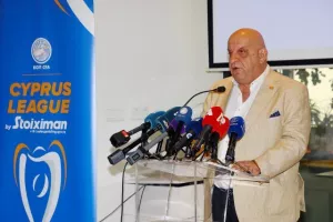 Η ΚΟΠ παρουσίασε την Stoiximan "Σηματοδοτεί μια νέα εποχή για το κυπριακό ποδόσφαιρο" (φώτος)