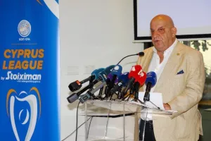 Η ΚΟΠ παρουσίασε την Stoiximan "Σηματοδοτεί μια νέα εποχή για το κυπριακό ποδόσφαιρο" (φώτος)