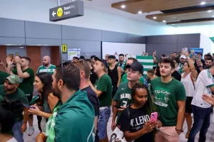Αποθεωτική υποδοχή για τους πρωταθλητές Ευρώπης (ΒΙΝΤΕΟ CB)