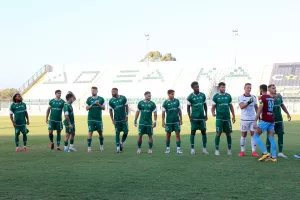 ΘΕΛΕΙ τους πρώτους ιστορικούς βαθμούς