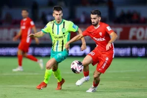 Νέα Σαλαμίνα - ΑΕΚ: Έριξε τριάρα και έφυγε με "διπλό" η ΑΕΚ