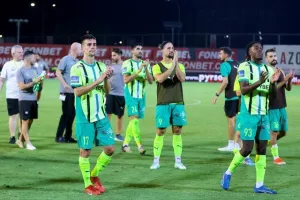Νέα Σαλαμίνα - ΑΕΚ: Έριξε τριάρα και έφυγε με "διπλό" η ΑΕΚ