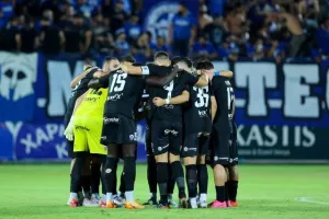 Εθνικός-Ανόρθωση (2-2): Φλέρταρε… με μεγάλη ανατροπή η "Κυρία" (φώτος)