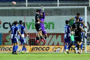 Εθνικός-Ανόρθωση (2-2): Φλέρταρε… με μεγάλη ανατροπή η "Κυρία" (φώτος)