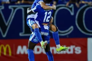 Εθνικός-Ανόρθωση (2-2): Φλέρταρε… με μεγάλη ανατροπή η "Κυρία" (φώτος)