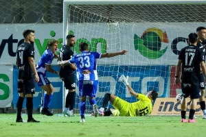 Εθνικός-Ανόρθωση (2-2): Φλέρταρε… με μεγάλη ανατροπή η "Κυρία" (φώτος)