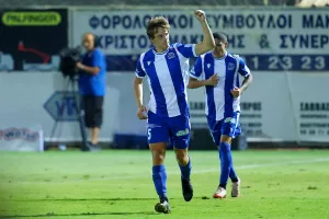 Χαρούμενος για το πρώτο του!