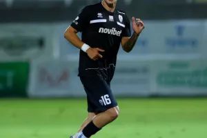 Εθνικός-Ανόρθωση (2-2): Φλέρταρε… με μεγάλη ανατροπή η "Κυρία" (φώτος)