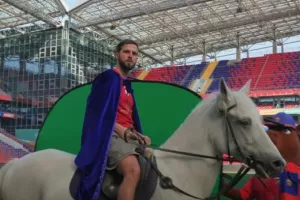 Ο Πιάνιτς παρουσιάστηκε από την ΤΣΣΚΑ Μόσχας καβάλα σε άλογο 