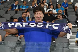 (Φώτος) O κόσμος στο ΑΠΟΕΛ-Πάφος FC