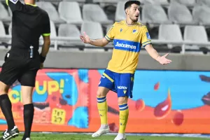ΑΠΟΕΛ-Νέα Σαλαμίνα: Με τριάρα... 3η σερί νίκη!