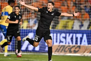 ΑΠΟΕΛ-Εθνικός Άχνας: ΜΠΑΜ… με τριάρα!