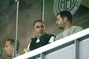 (Φώτος) O κόσμος στο ΑΠΟΕΛ-Πάφος FC