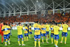 (Βίντεο kerkida) Έστειλαν το μήνυμα οι ΑΠΟΕΛίστες! 